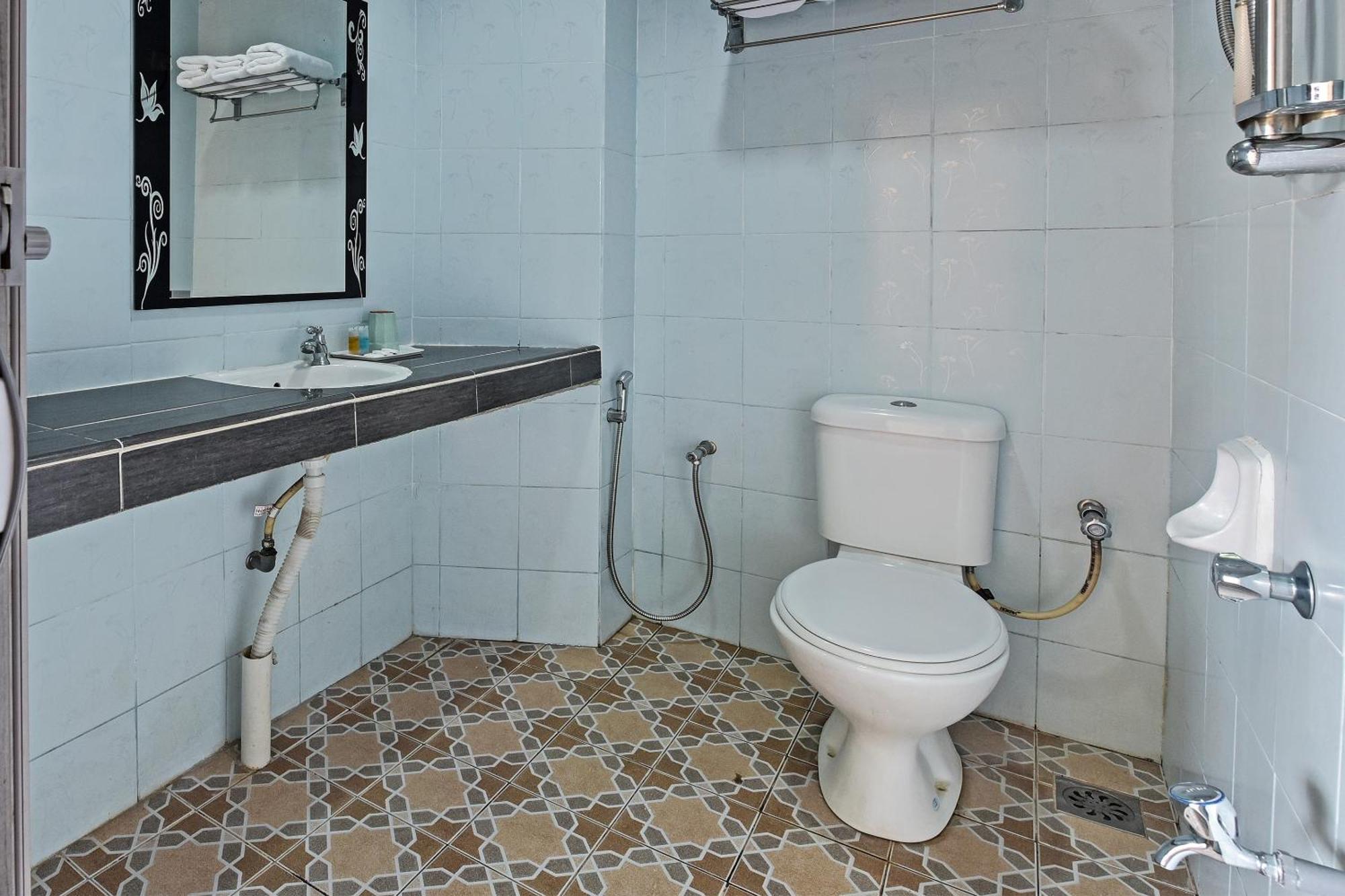Darulsalam Orkid Inn Kerteh ドゥングン エクステリア 写真