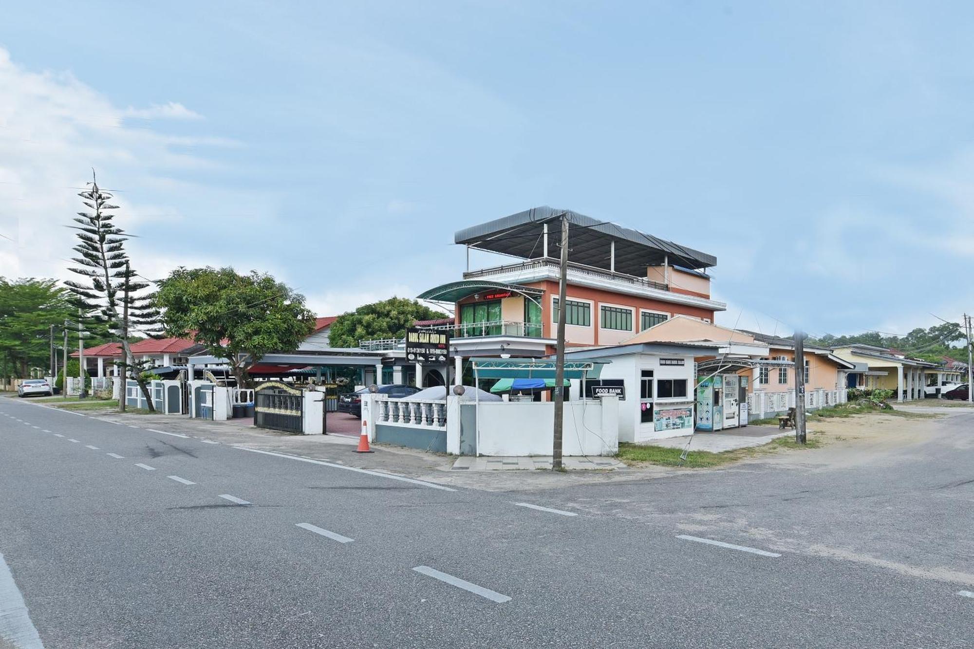 Darulsalam Orkid Inn Kerteh ドゥングン エクステリア 写真